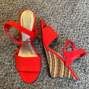 NEW Red Naturalizer Wedge Sandal.Size 8 1/2
